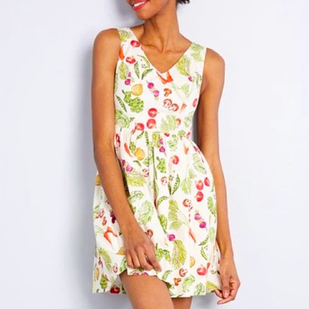 ModCloth White Vegetable Pleasant Temperament Sleeveless A-Line Dress XL